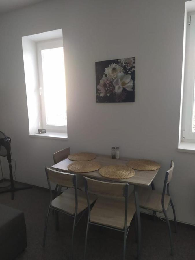 Apartman 10 Zupanovice Экстерьер фото